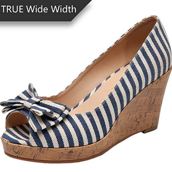 wide width peep toe wedge